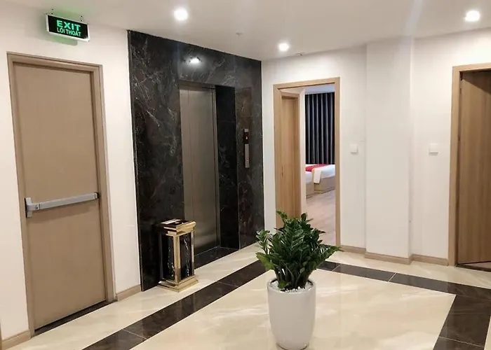 River Hotel Ha Long 3*